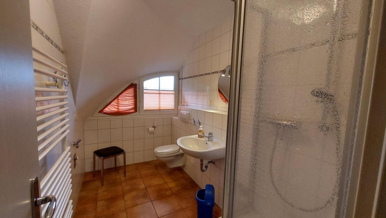 Ferienwohnung Im Uhlenhuus Wiek auf Rügen Extérieur photo