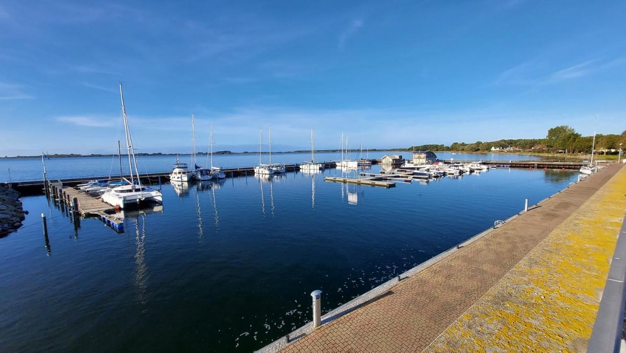 Ferienwohnung Im Uhlenhuus Wiek auf Rügen Extérieur photo